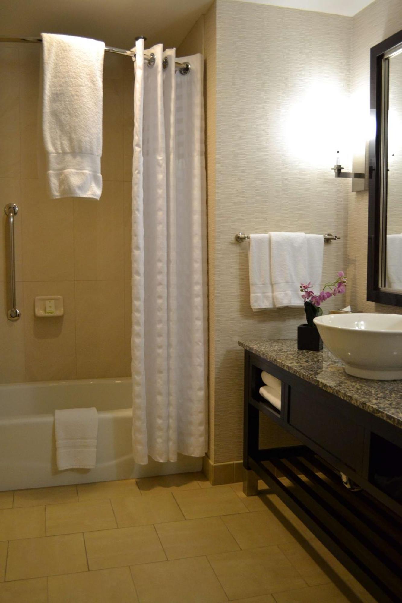 Hotel Embassy 4*