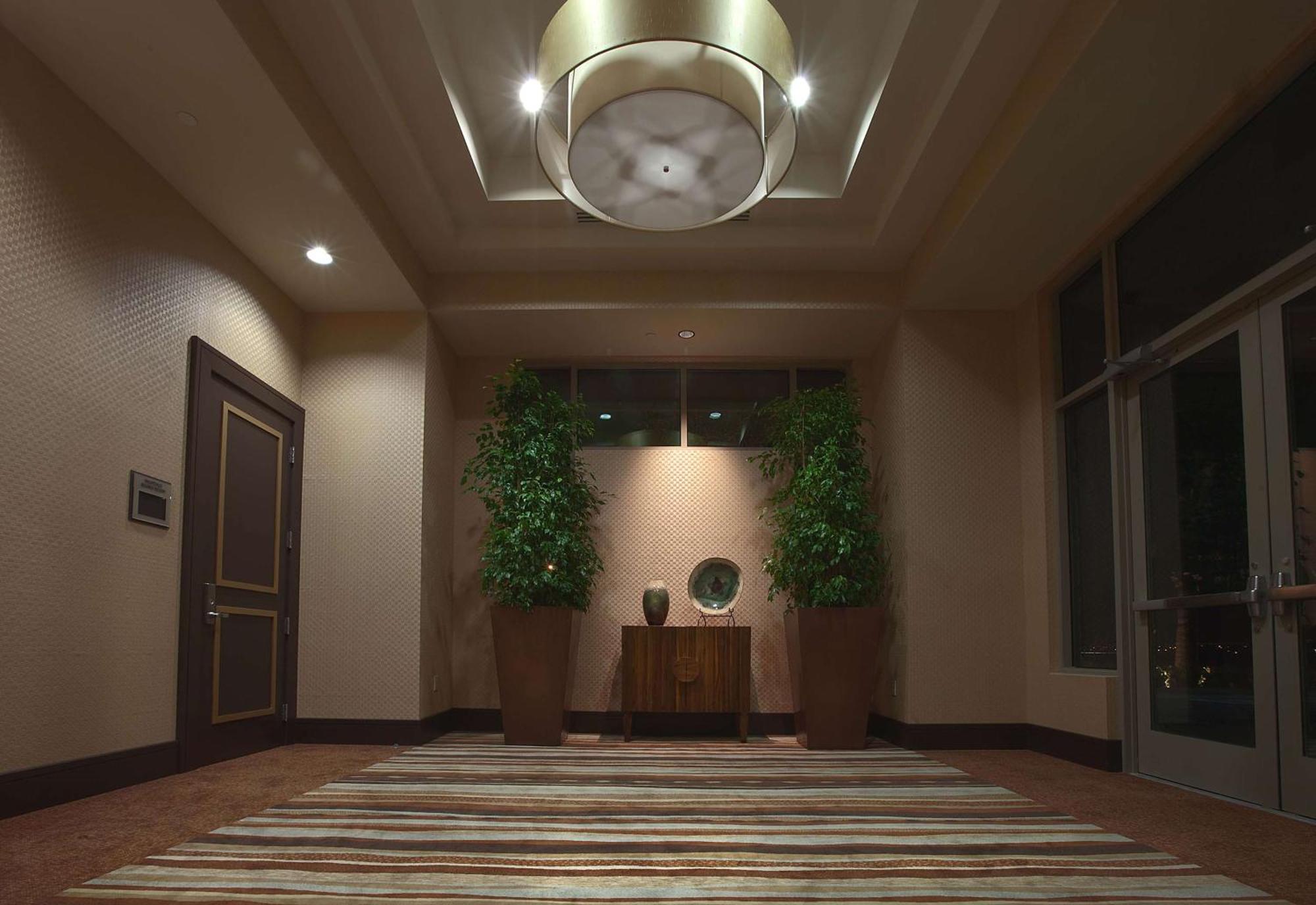 Hotel Embassy 4*